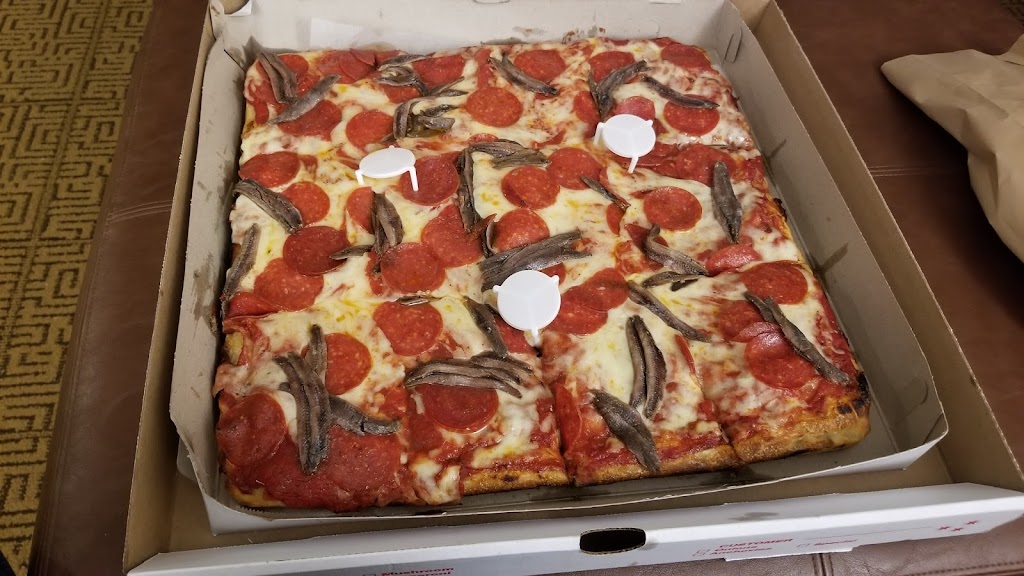 Carlos Pizza Oven | 435 Osborn Ave, Riverhead, NY 11901 | Phone: (631) 369-2010