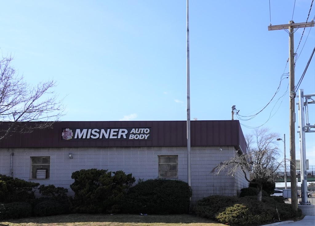 Misner Auto Body Inc | 60 Sunrise Hwy, West Islip, NY 11795 | Phone: (631) 661-6068