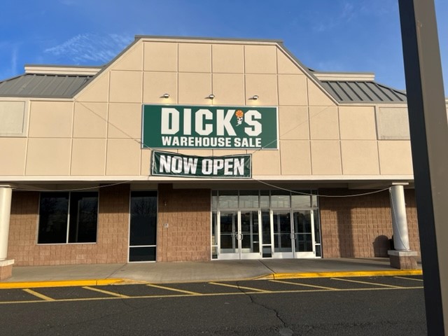 DICKS Warehouse Sale | 1515 US-22 Ste 2, Watchung, NJ 07069 | Phone: (716) 998-1138