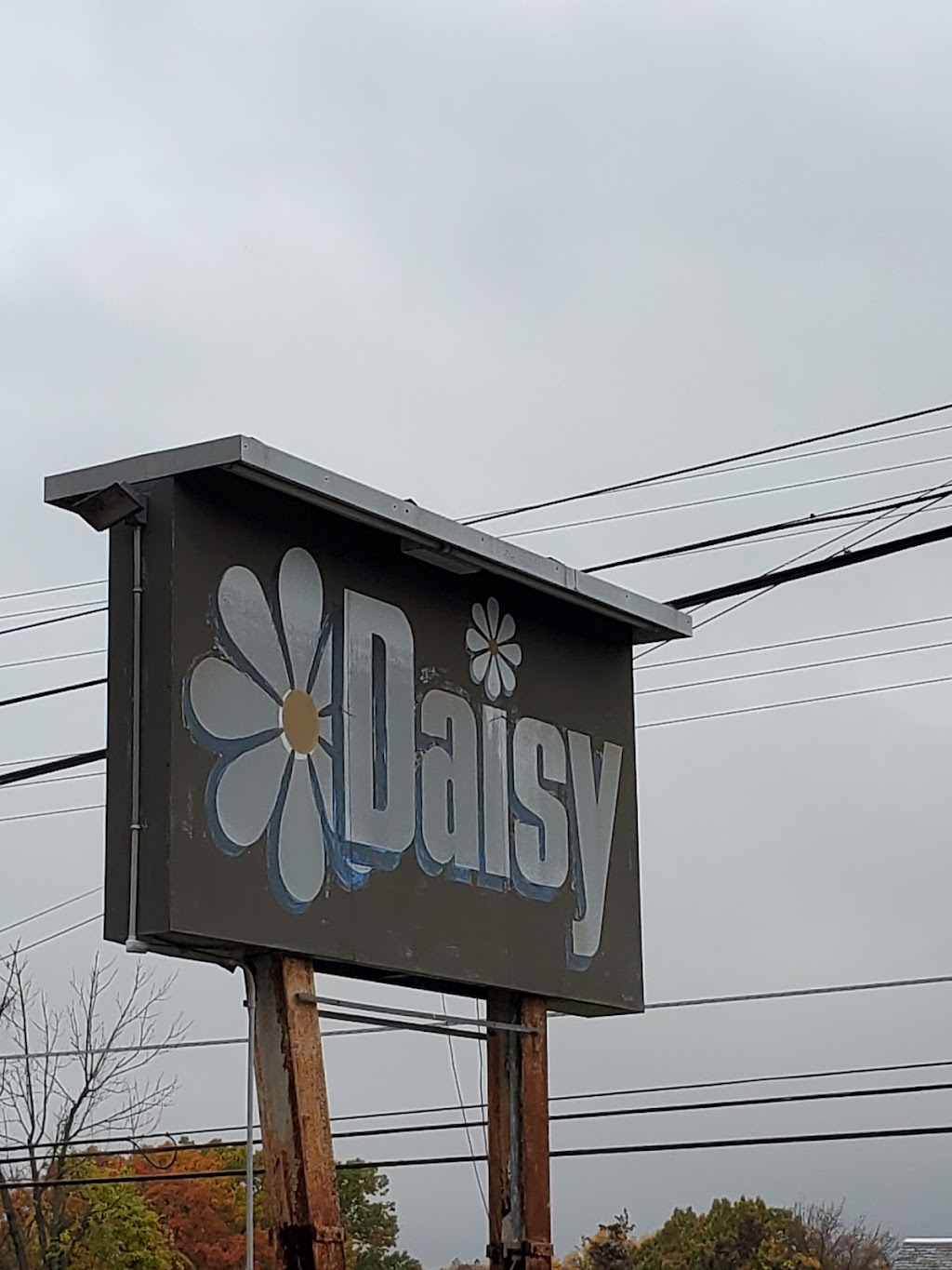 Daisy Family Restaurant | 6589 Sullivan Trail, Wind Gap, PA 18091 | Phone: (610) 863-4044