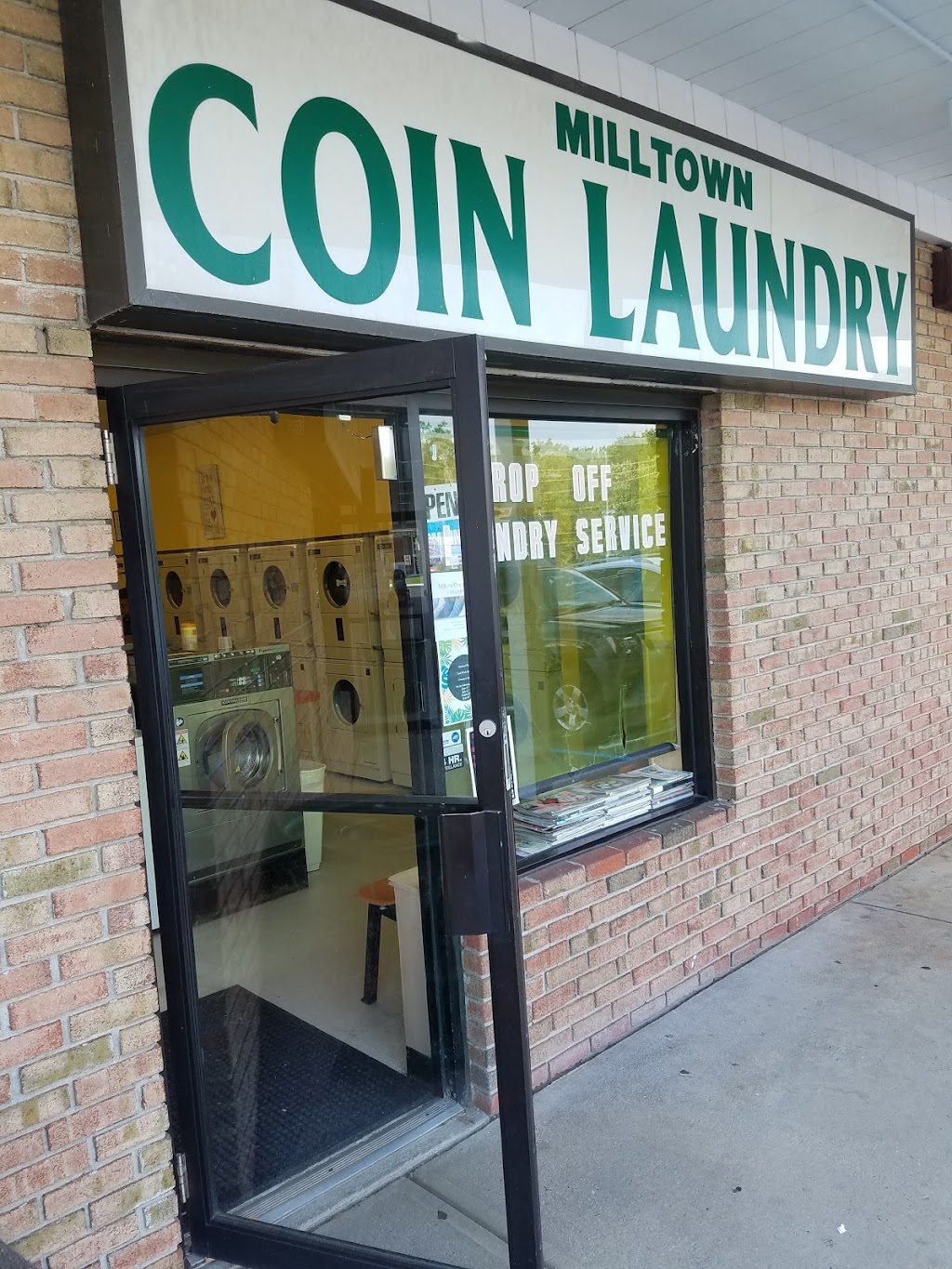 Milltown Coin Laundry | 100 Ryders Ln Ste 3, Milltown, NJ 08850 | Phone: (732) 247-4917