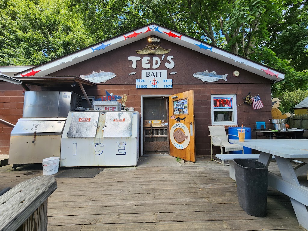 Teds Bait & Tackle | 35 Ferry Rd, Old Saybrook, CT 06475 | Phone: (860) 388-4882