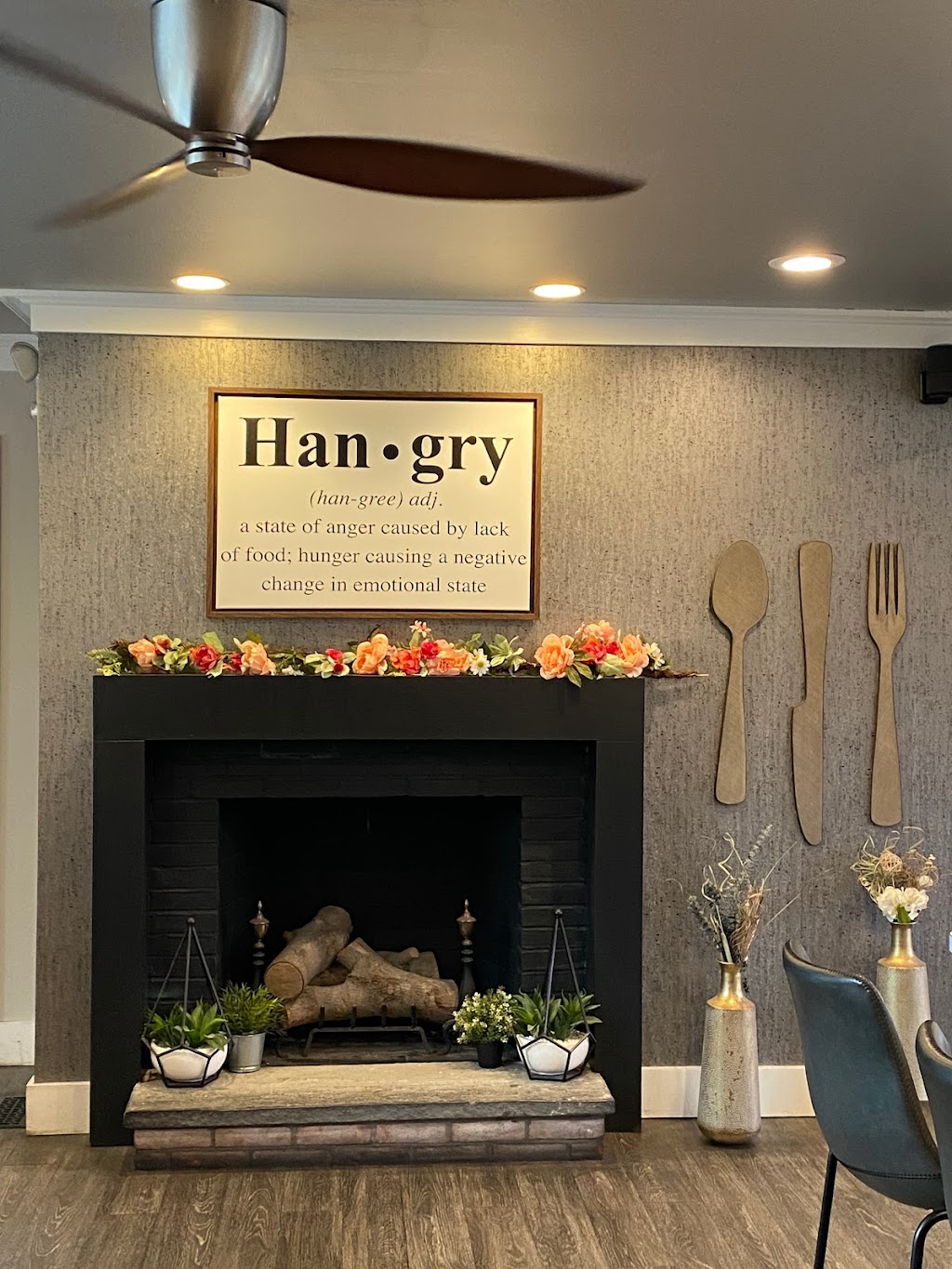 The Hangry Goose | 11 Halls Rd, Old Lyme, CT 06371 | Phone: (860) 434-2227
