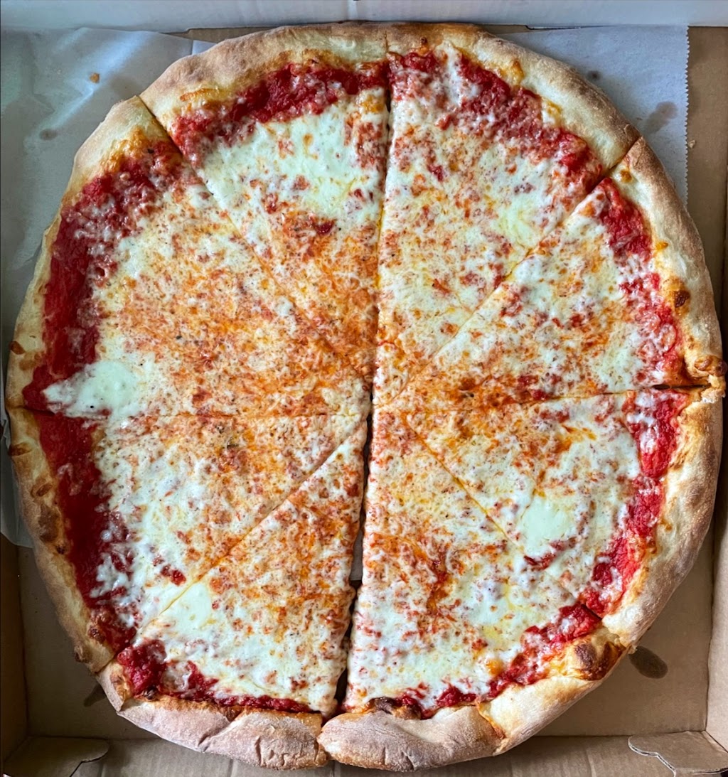 Primo Brick Oven Pizza | 772 E Johnson Hwy, Norristown, PA 19401 | Phone: (610) 272-1676