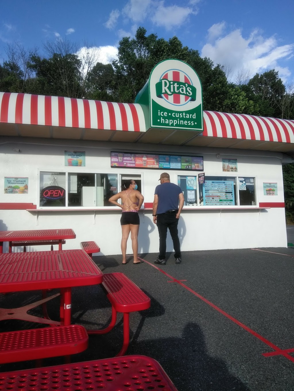 Ritas Italian Ice & Frozen Custard | 405 S Best Ave, Walnutport, PA 18088 | Phone: (610) 767-4907