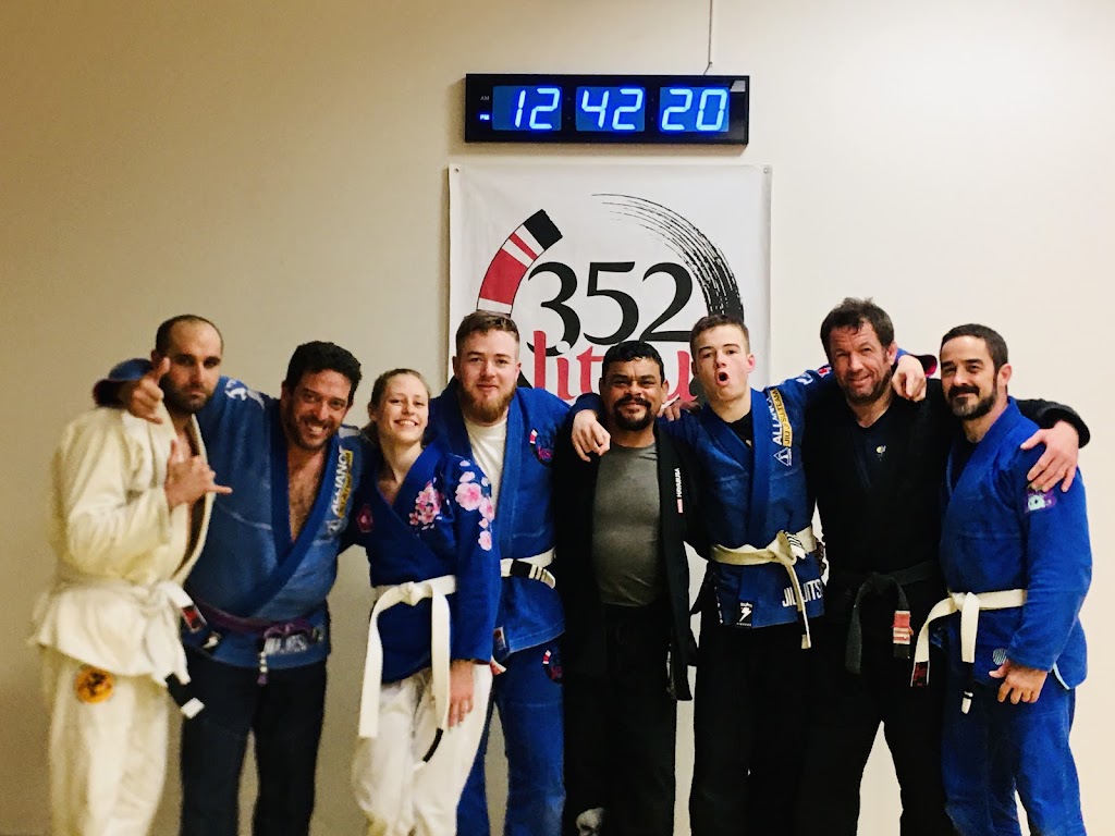 352 Jitsu | 1502 West Chester Pike, West Chester, PA 19382 | Phone: (484) 678-5039