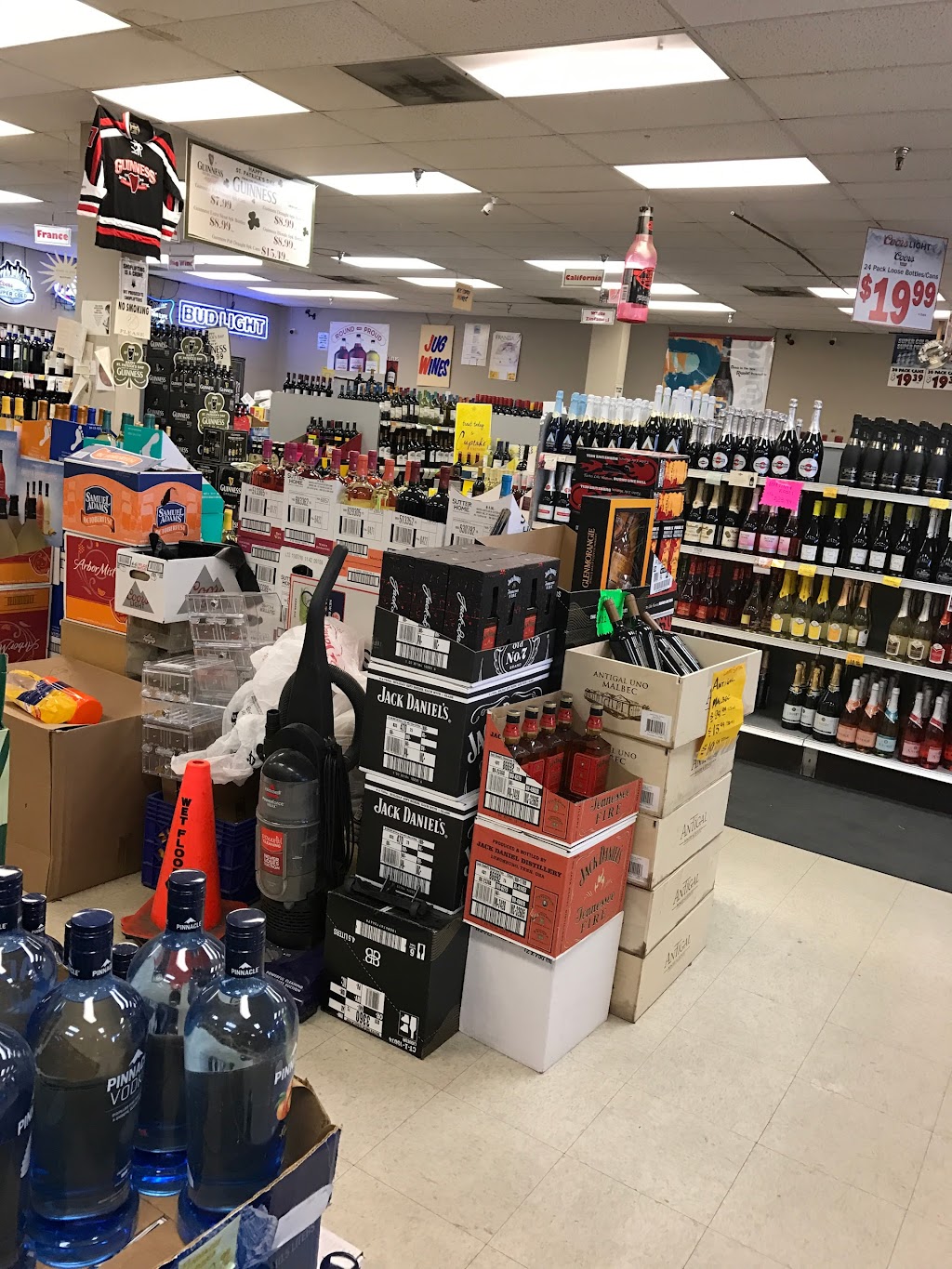 Williamstown Discount Liquors | 118 S Black Horse Pike, Williamstown, NJ 08094 | Phone: (856) 875-0454