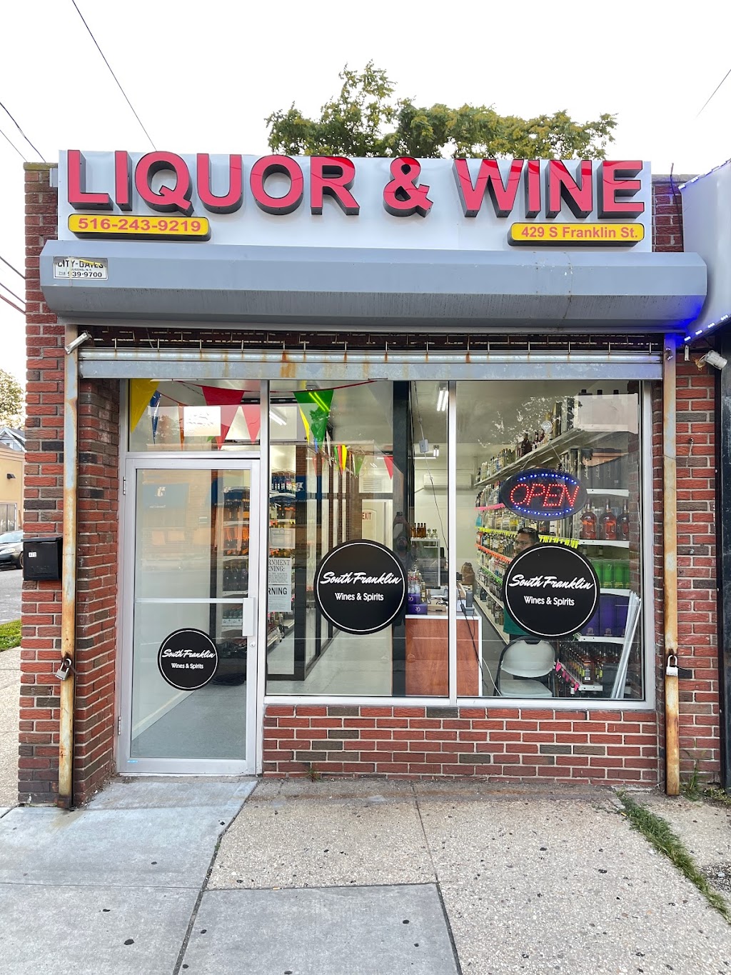 South Franklin Wines and Spirits | 429 S Franklin St, Hempstead, NY 11550 | Phone: (516) 243-9219