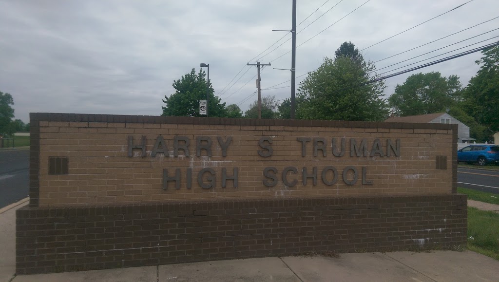 Harry S Truman High School | 3001 Green Ln, Levittown, PA 19057 | Phone: (215) 547-3000