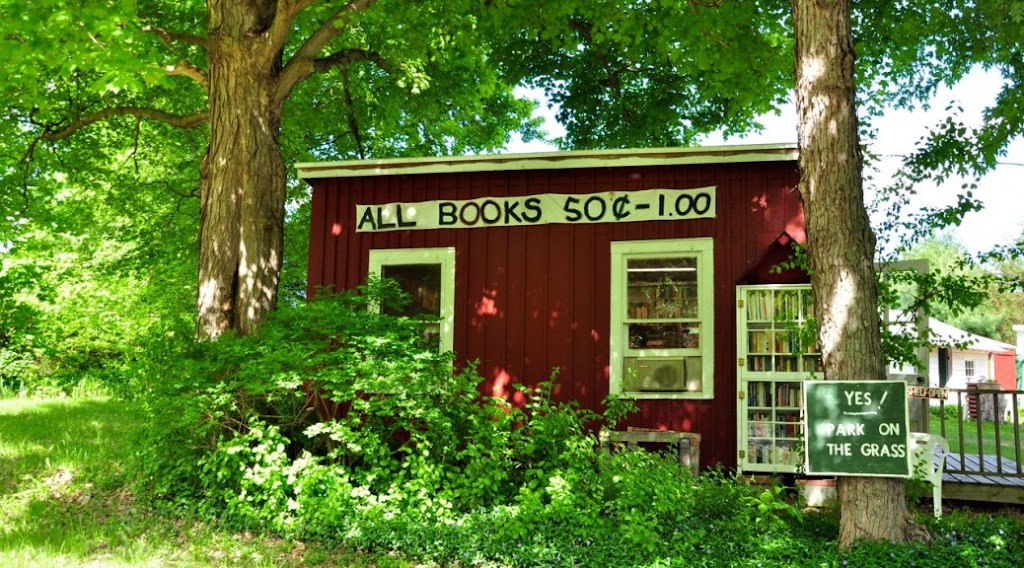 Little Red Book Shack | 2710 US-9, Hudson, NY 12534 | Phone: (518) 537-5027