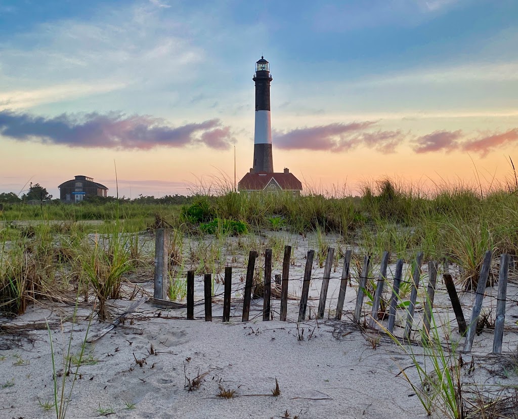 Fire Island Boatel Kismet | 110 E Lighthouse Walk, Kismet, NY 11706 | Phone: (833) 342-6283