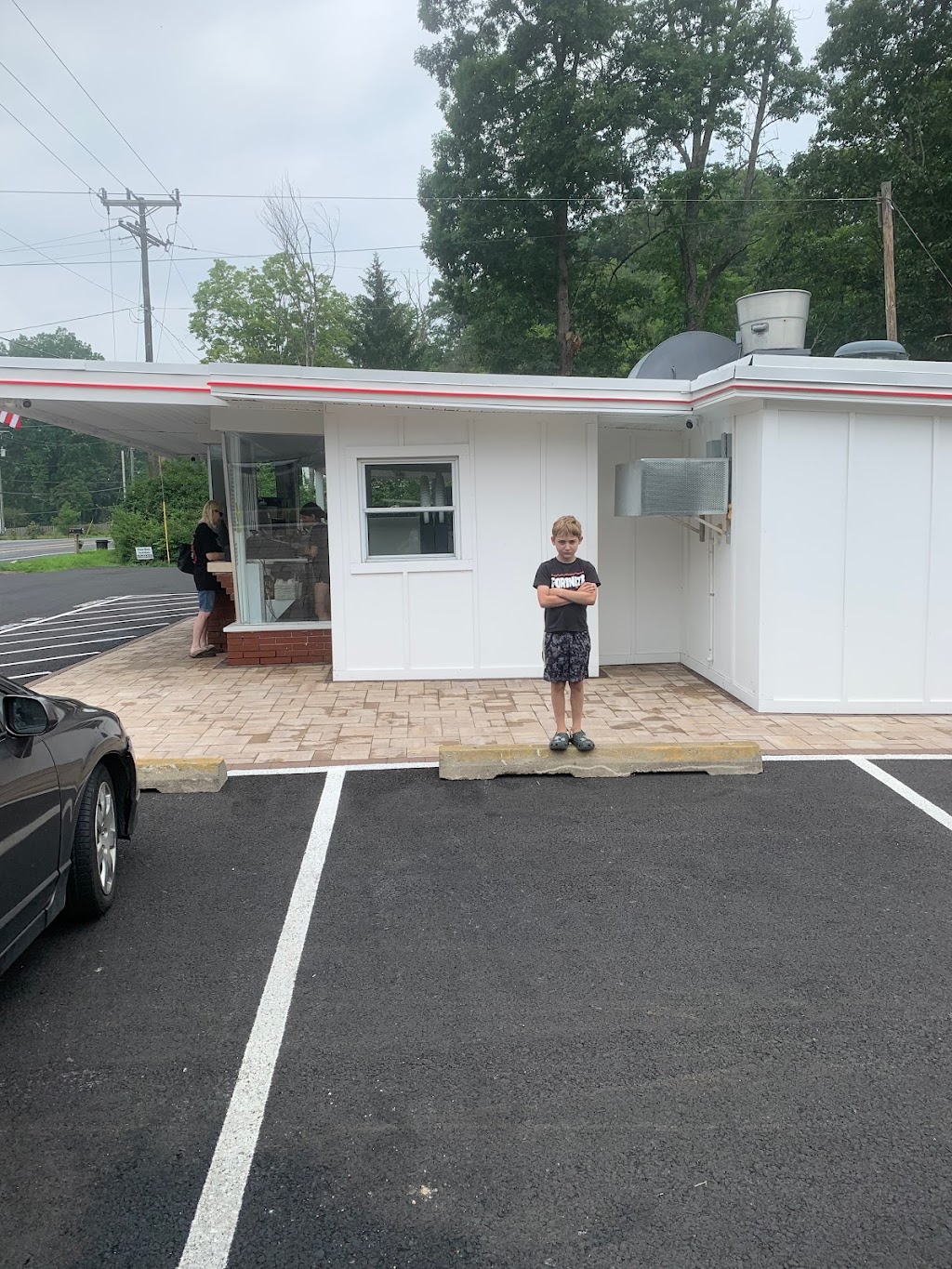 Lewiss Drive-In | 2506 Milford Rd, East Stroudsburg, PA 18301 | Phone: (570) 223-0517