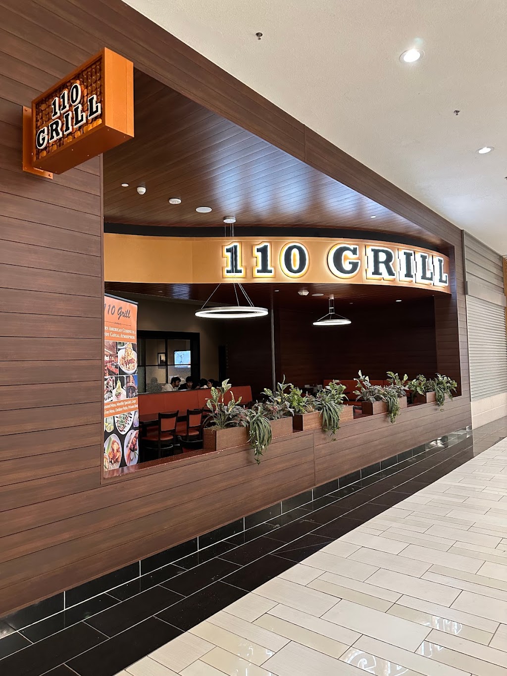 110 Grill | 50 Holyoke St, Holyoke, MA 01040 | Phone: (413) 538-4220