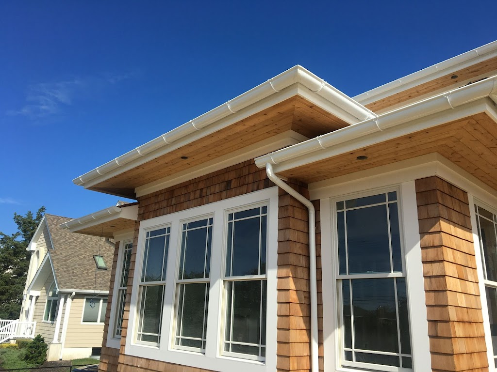 King Siding and Gutters Plus | 1402 Montauk Hwy, Mastic, NY 11950 | Phone: (631) 830-1100
