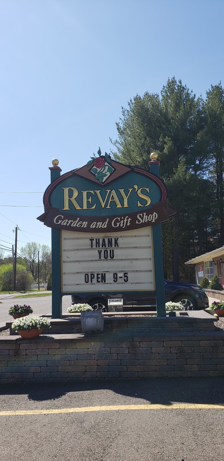 Revays Gardens Gift Shop | 266 N Rd, Broad Brook, CT 06016 | Phone: (860) 623-9068