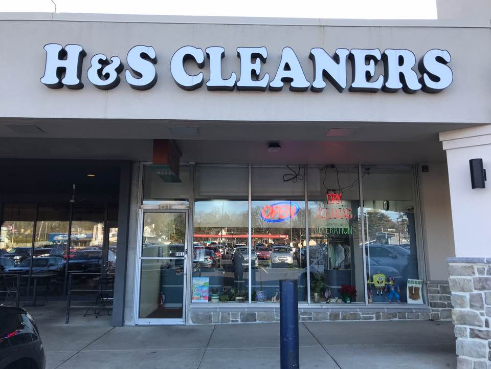H & S Dry Cleaners Inc | York Rd Shopping Center, 1435 Old York Rd, Abington, PA 19001 | Phone: (215) 886-8207