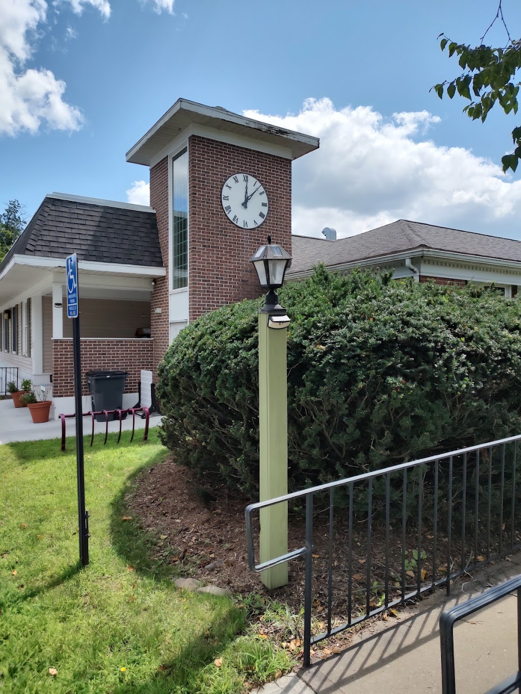 Hawley Public Library | 103 Main Ave, Hawley, PA 18428 | Phone: (570) 226-4620