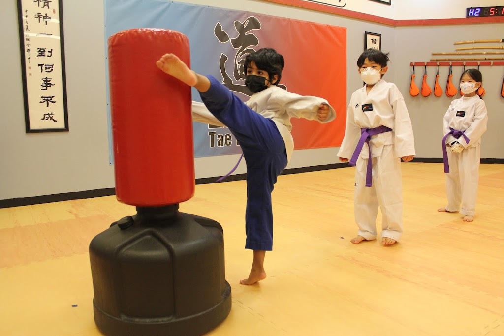 Elite Taekwondo | 367 Russell St, Hadley, MA 01035 | Phone: (413) 387-0707