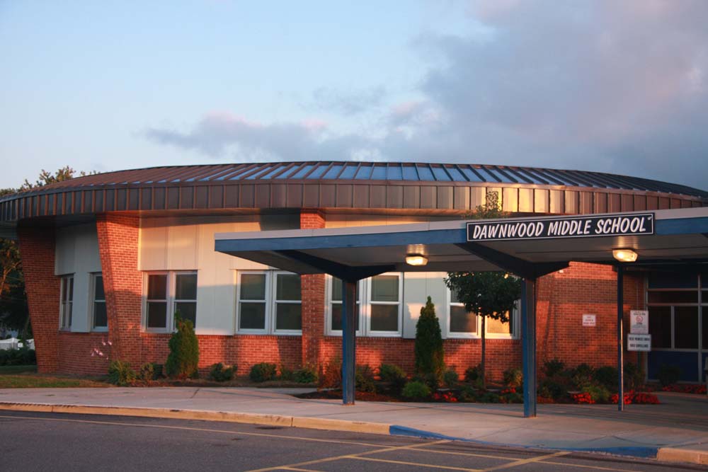 Dawnwood Middle School | 10 43rd St #2366, Centereach, NY 11720 | Phone: (631) 285-8200