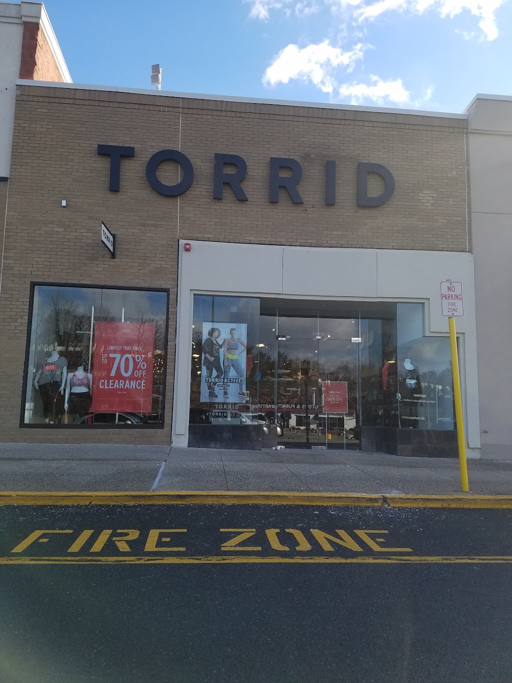 Torrid | 2468 Central Park Ave, Yonkers, NY 10710 | Phone: (914) 337-0481