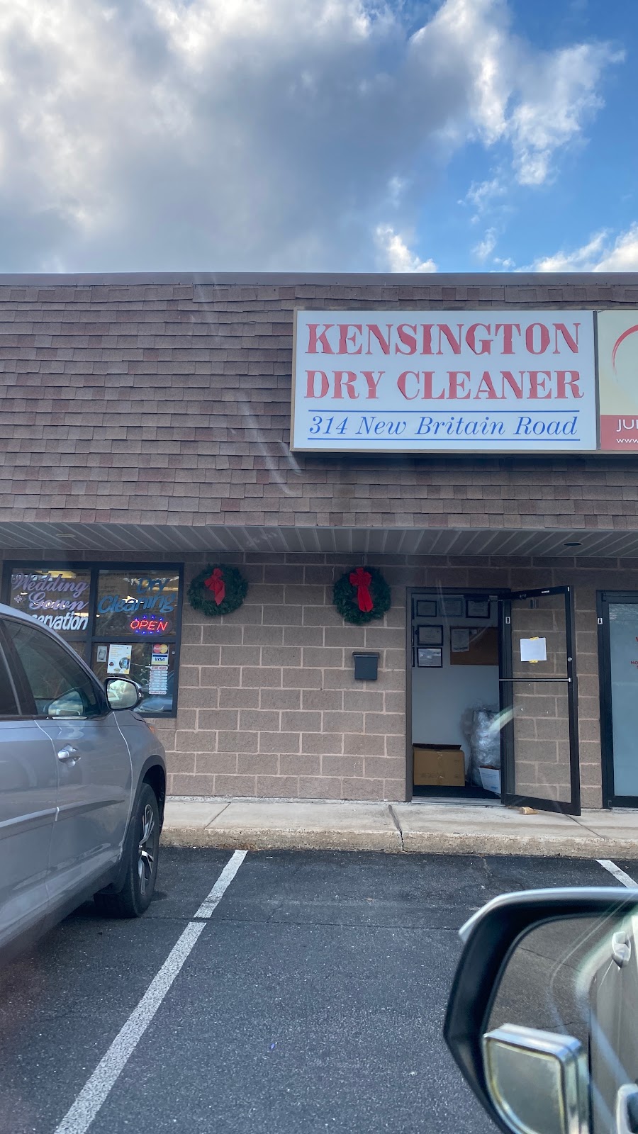 Kensington Cleaners | 314 New Britain Rd # B, Berlin, CT 06037 | Phone: (860) 829-5226