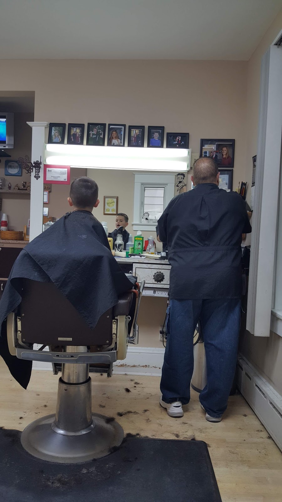 Crisafulli Barber Shop | 2041 Northampton St, Easton, PA 18042 | Phone: (610) 258-1879