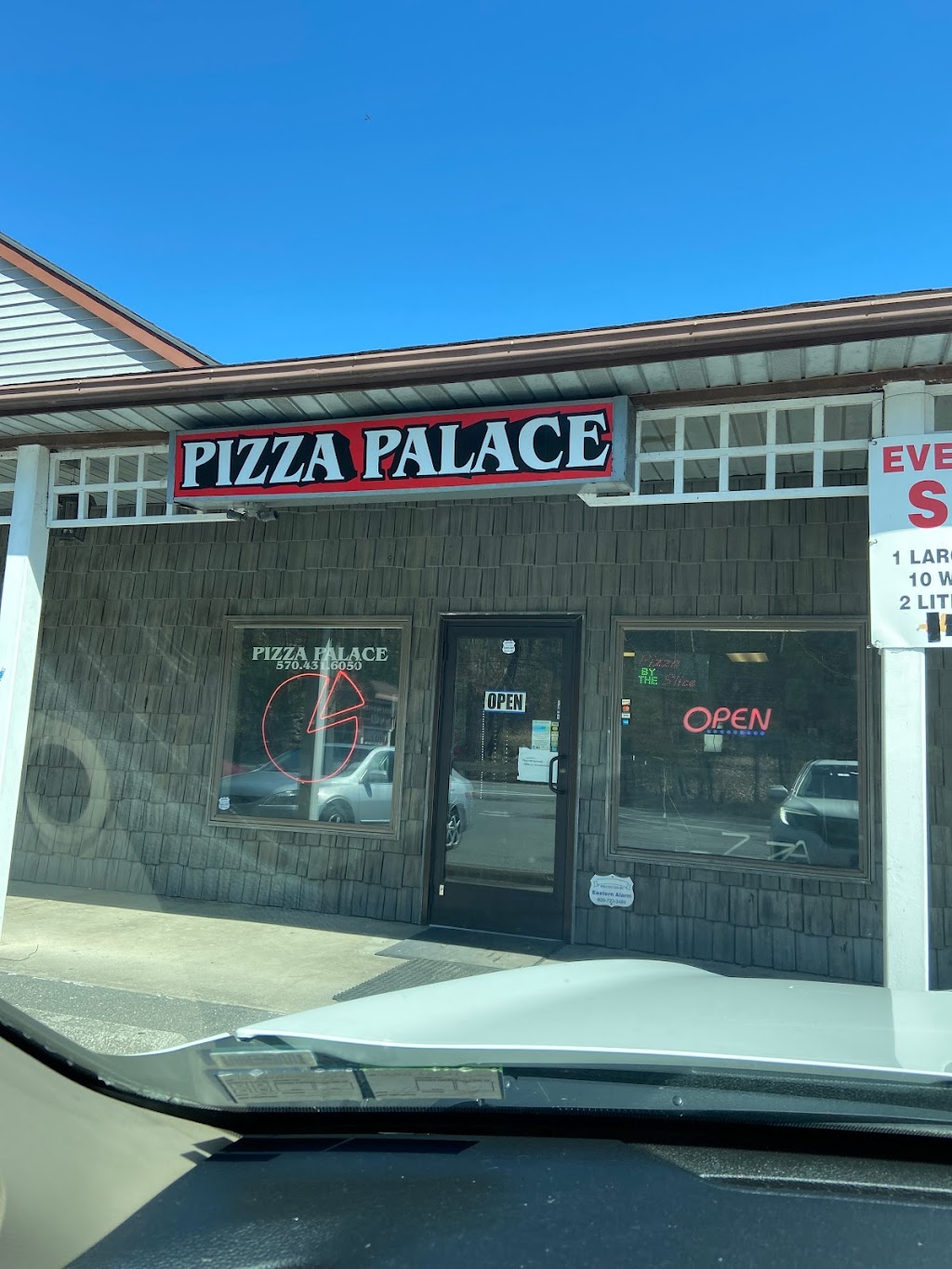 Pizza Palace Pizza & Grill | 5310 Winona Falls Rd, East Stroudsburg, PA 18302 | Phone: (570) 431-6050