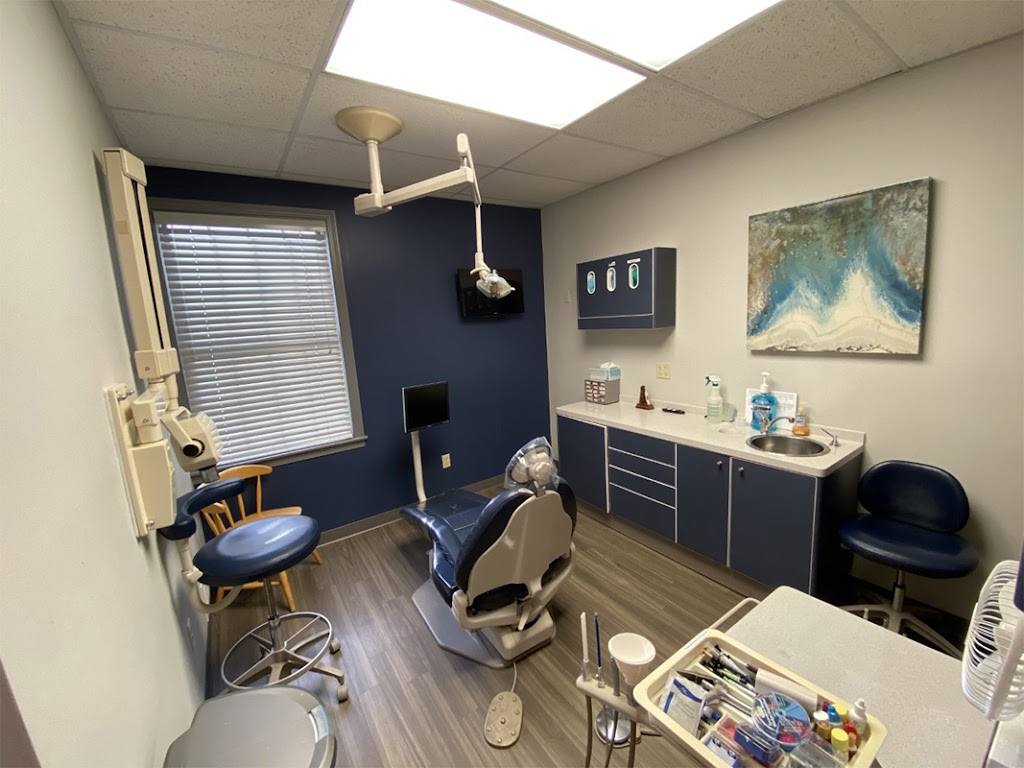 Salmon Brook Dental | 35 Hartford Ave, Granby, CT 06035 | Phone: (860) 653-4551