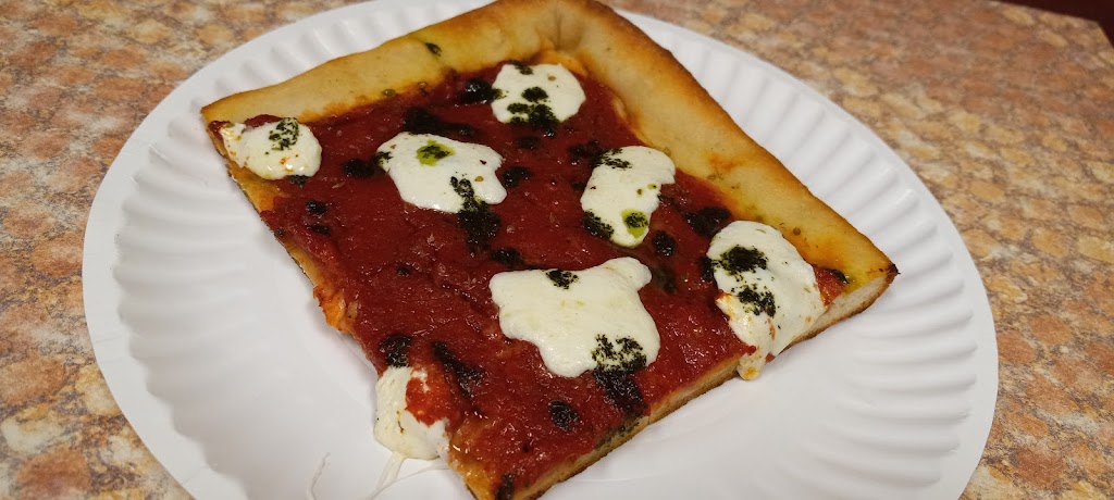 La Gondolita Pizza | 66 Main St, Pine Bush, NY 12566 | Phone: (845) 744-2800