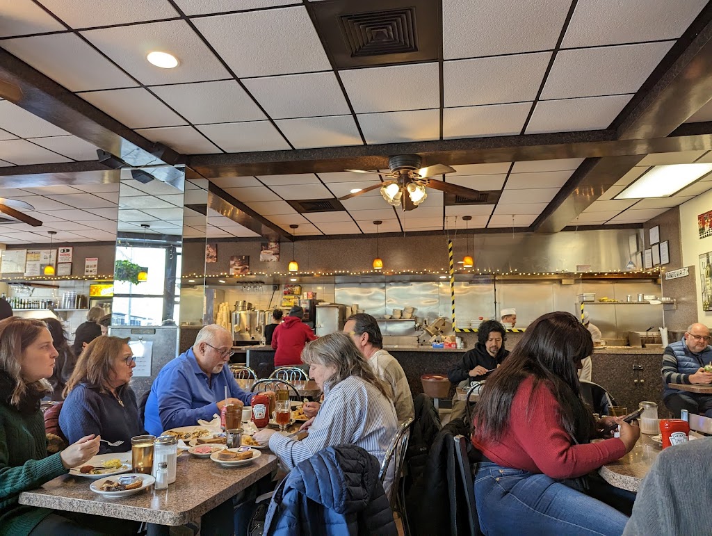 Hectors Cafe & Diner | 44 Little W 12th St, New York, NY 10014 | Phone: (212) 206-7592