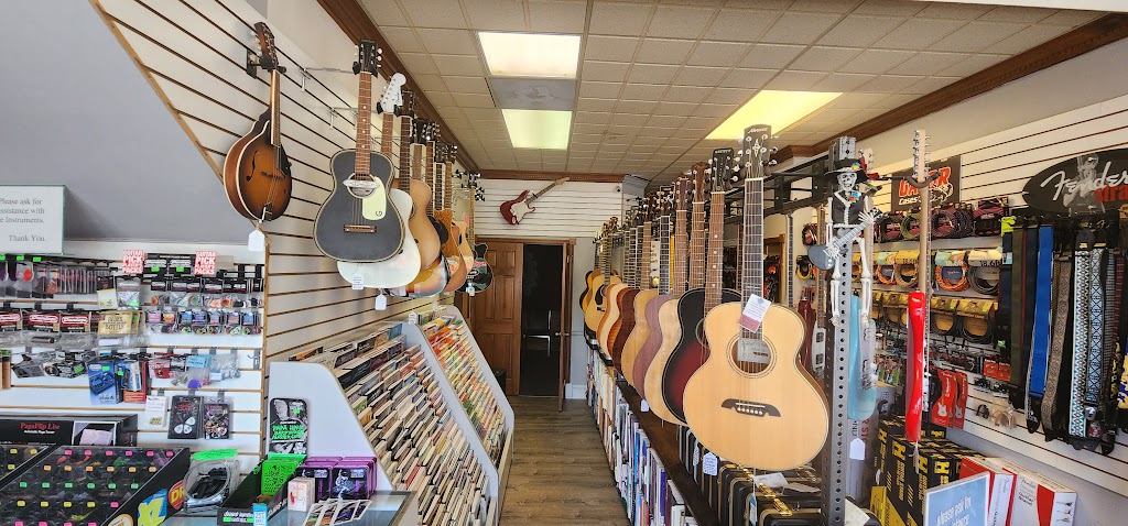 Clarizio Music Center | 2428 Bridge Ave # 101, Point Pleasant, NJ 08742 | Phone: (732) 295-6644