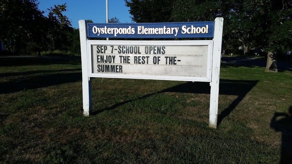 Oysterponds Elementary School | 23405 Main Rd, Orient, NY 11957 | Phone: (631) 323-2410