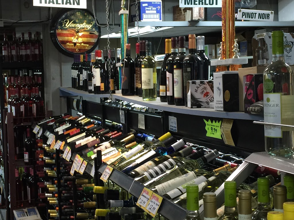 Davis Street Package Store | 197 Davis St, Oakville, CT 06779 | Phone: (860) 274-1491