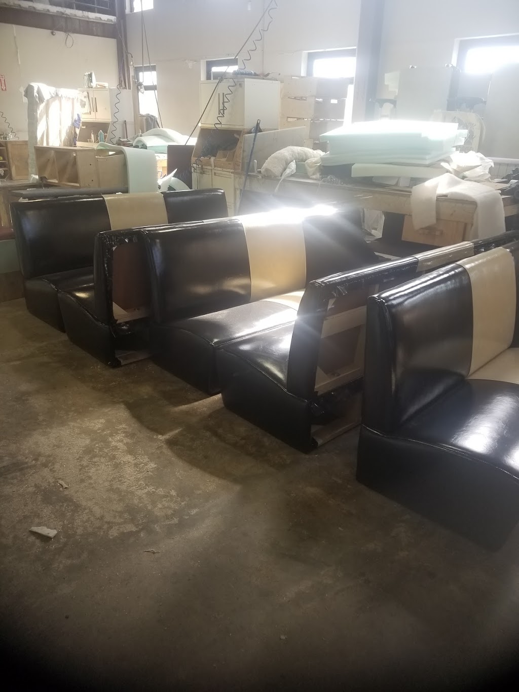 Munrod Custom Upholsterers | 111 E Sandford Blvd, Mt Vernon, NY 10550 | Phone: (914) 668-2200