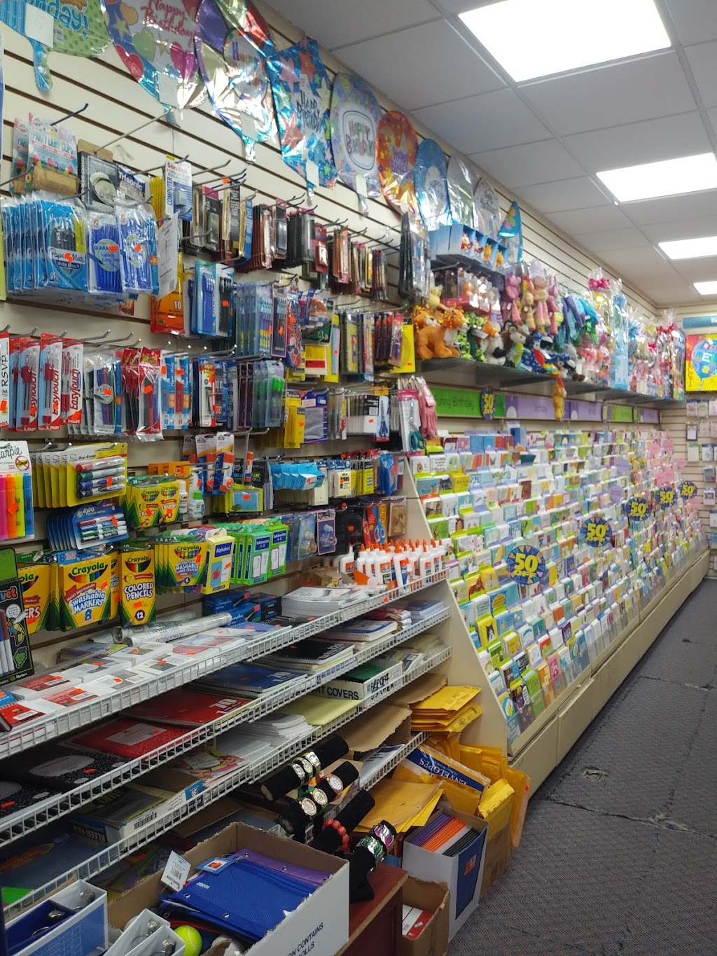 Lakeville Stationery | 2036 Lakeville Rd, North New Hyde Park, NY 11040 | Phone: (516) 354-6643