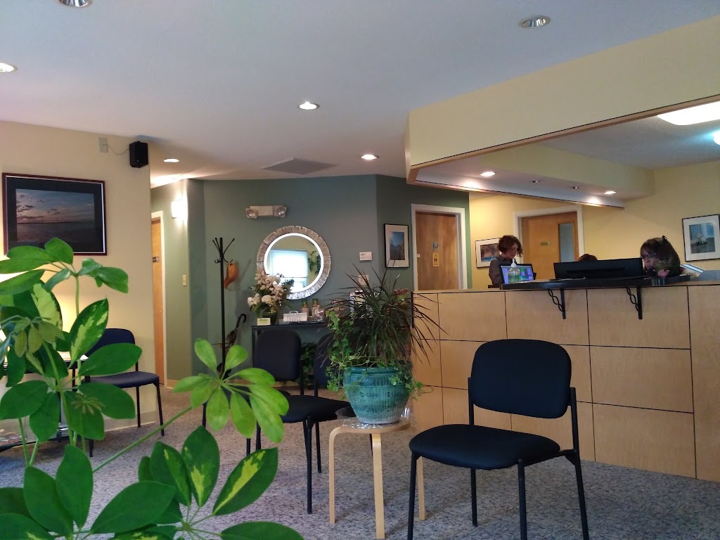 Valley Dentists | 200 Russell St, Hadley, MA 01035 | Phone: (413) 584-6275