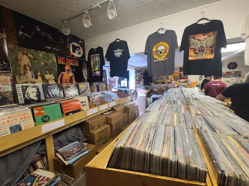 Revolution Records | 7 Willow St, Torrington, CT 06790 | Phone: (860) 618-5370