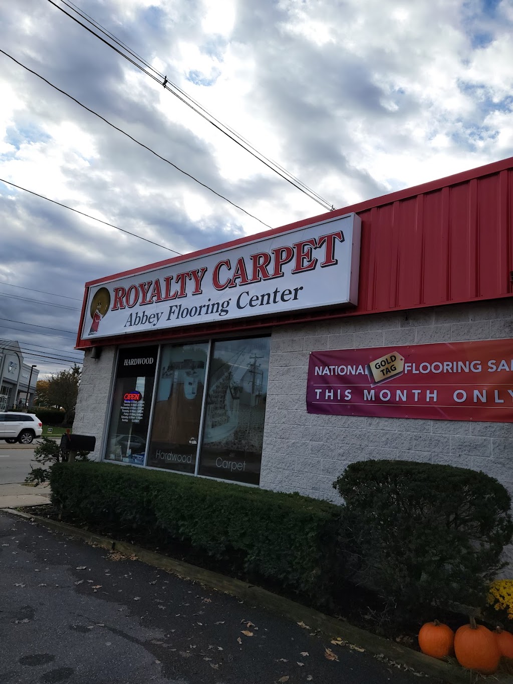 Associated Abbey Carpet & Floor | 1615 US-9, Wappingers Falls, NY 12590 | Phone: (845) 297-1441