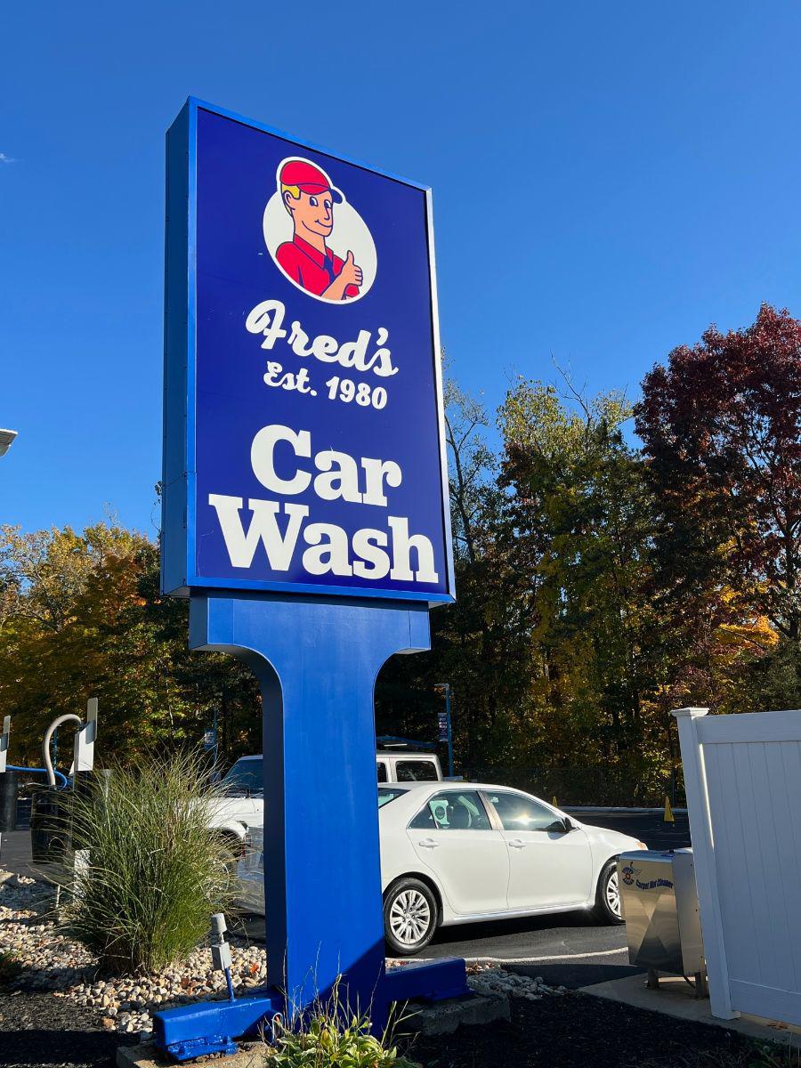 Freds Car Wash [Manchester] | 672 Hartford Rd, Manchester, CT 06040 | Phone: (860) 646-3079