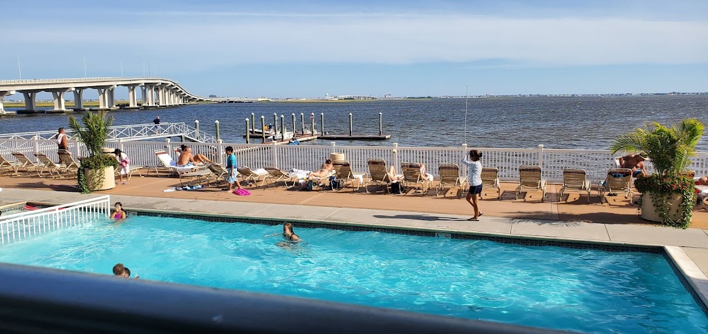 Pier 4 Hotel | 6 Broadway, Somers Point, NJ 08244 | Phone: (609) 927-9141