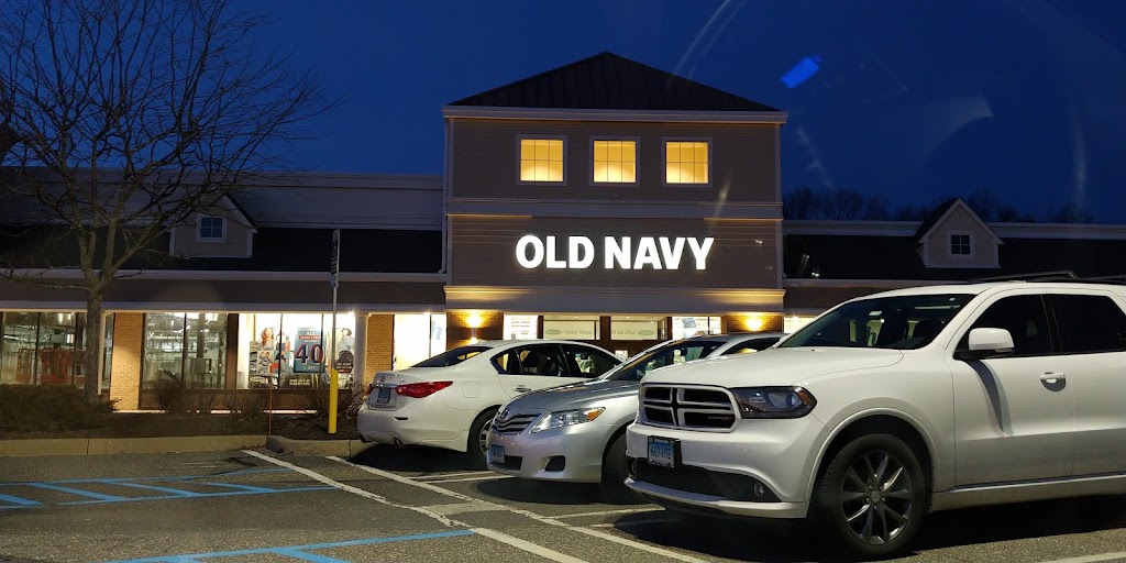 Old Navy | 100 Main St N, Southbury, CT 06488 | Phone: (203) 267-9135