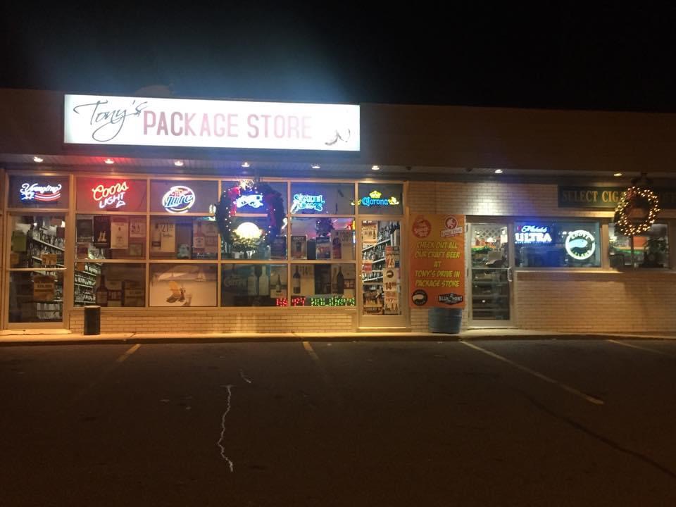 Tonys Drive In Package Store | 446 Birge Park Rd, Harwinton, CT 06791 | Phone: (860) 485-1490