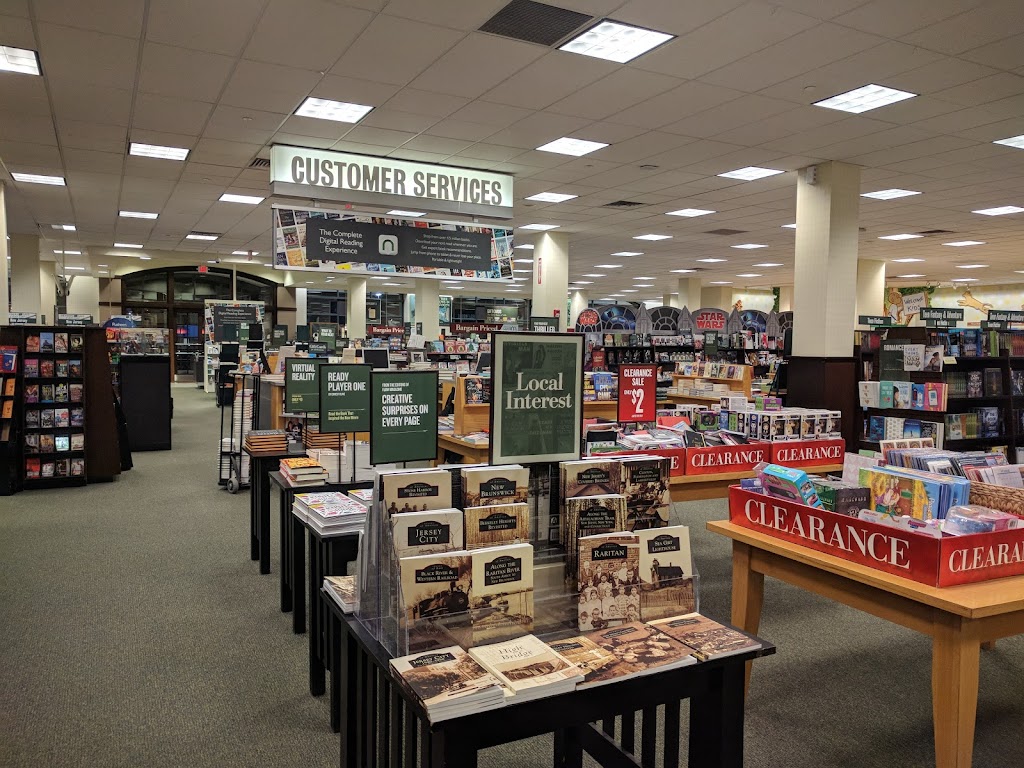 Barnes & Noble | Somerset Shopping Center 319 Route 202/206, Bridgewater, NJ 08807 | Phone: (908) 526-7425