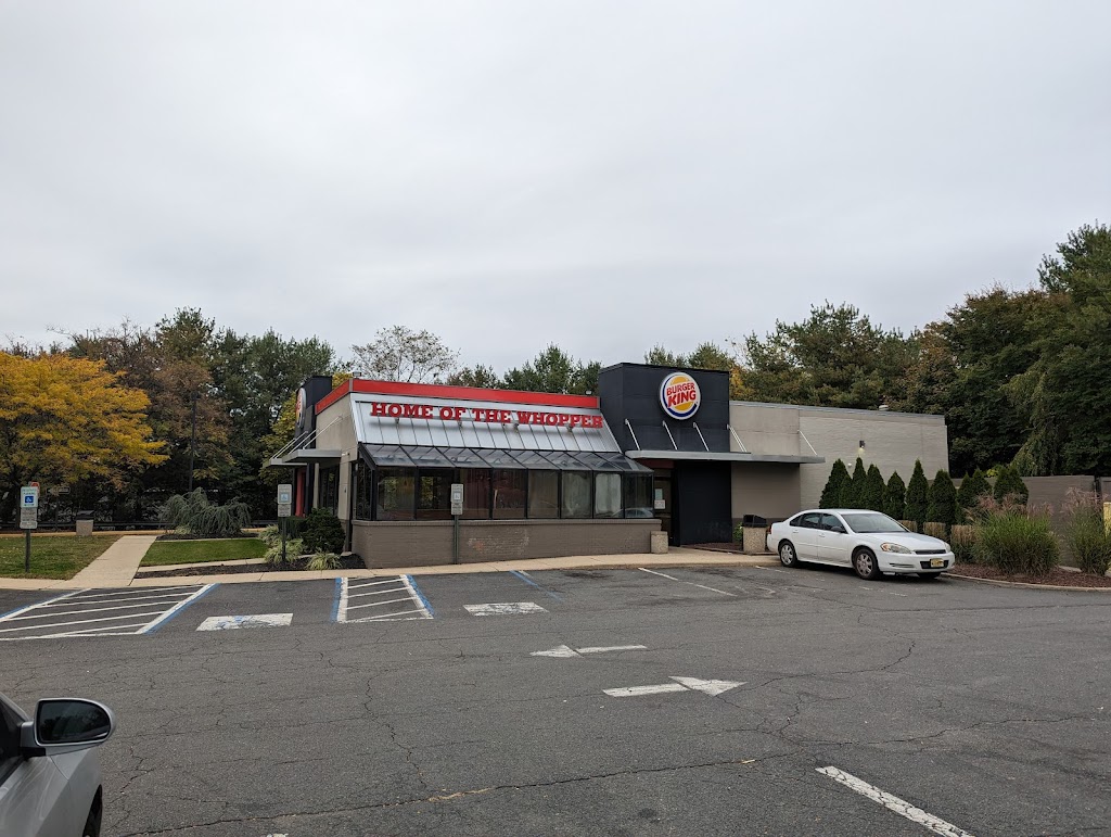 Burger King | 3948 US-1 Apt 1, Monmouth Junction, NJ 08852 | Phone: (732) 297-0793