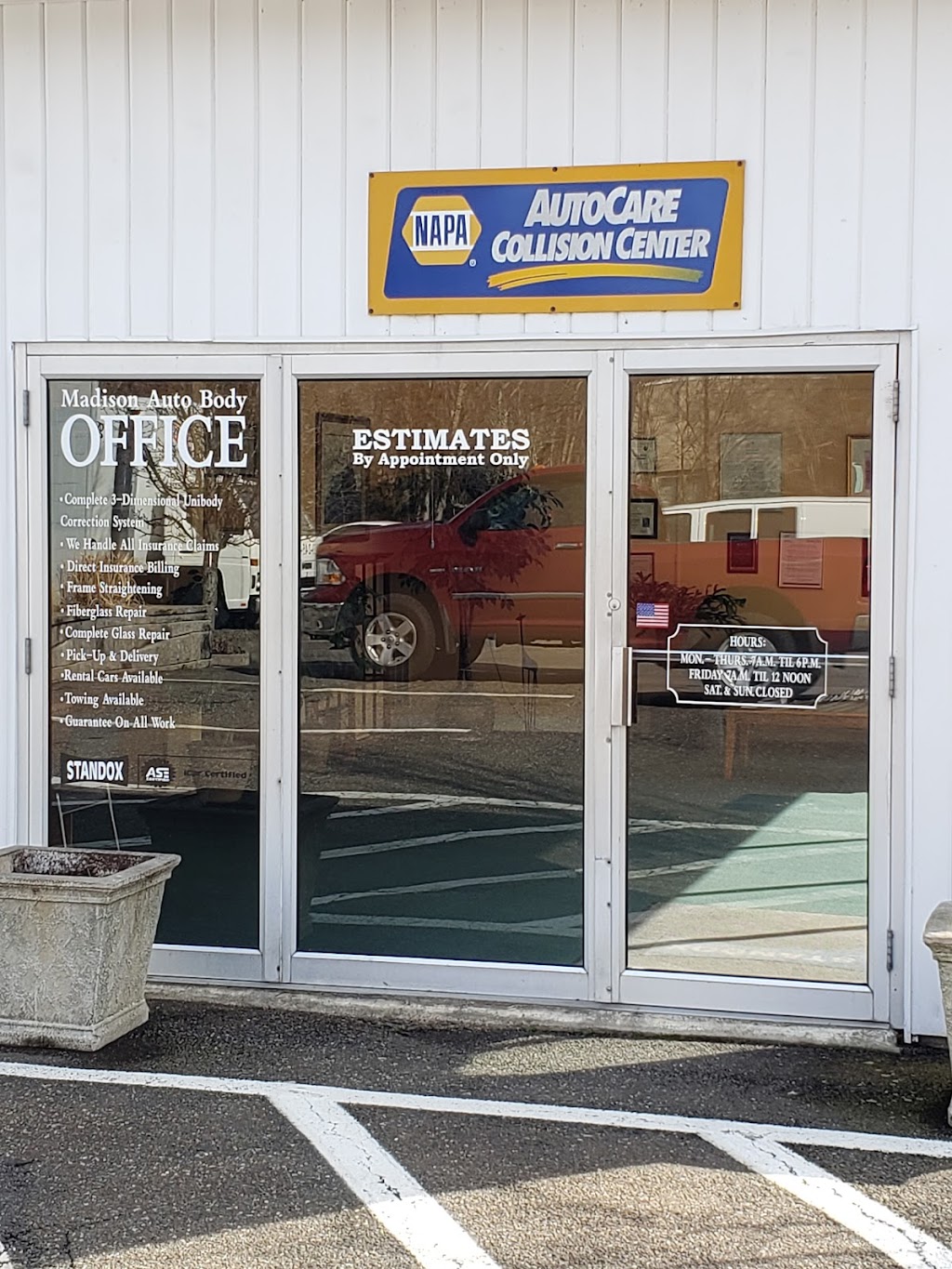 Madison Auto Body | 1017 Boston Post Rd, Madison, CT 06443 | Phone: (203) 245-7469