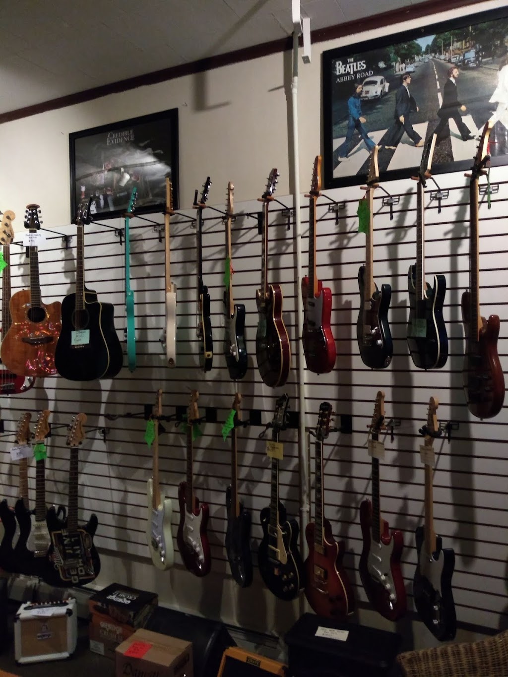Mad River Music | 502 Main St, Winsted, CT 06098 | Phone: (860) 480-6777