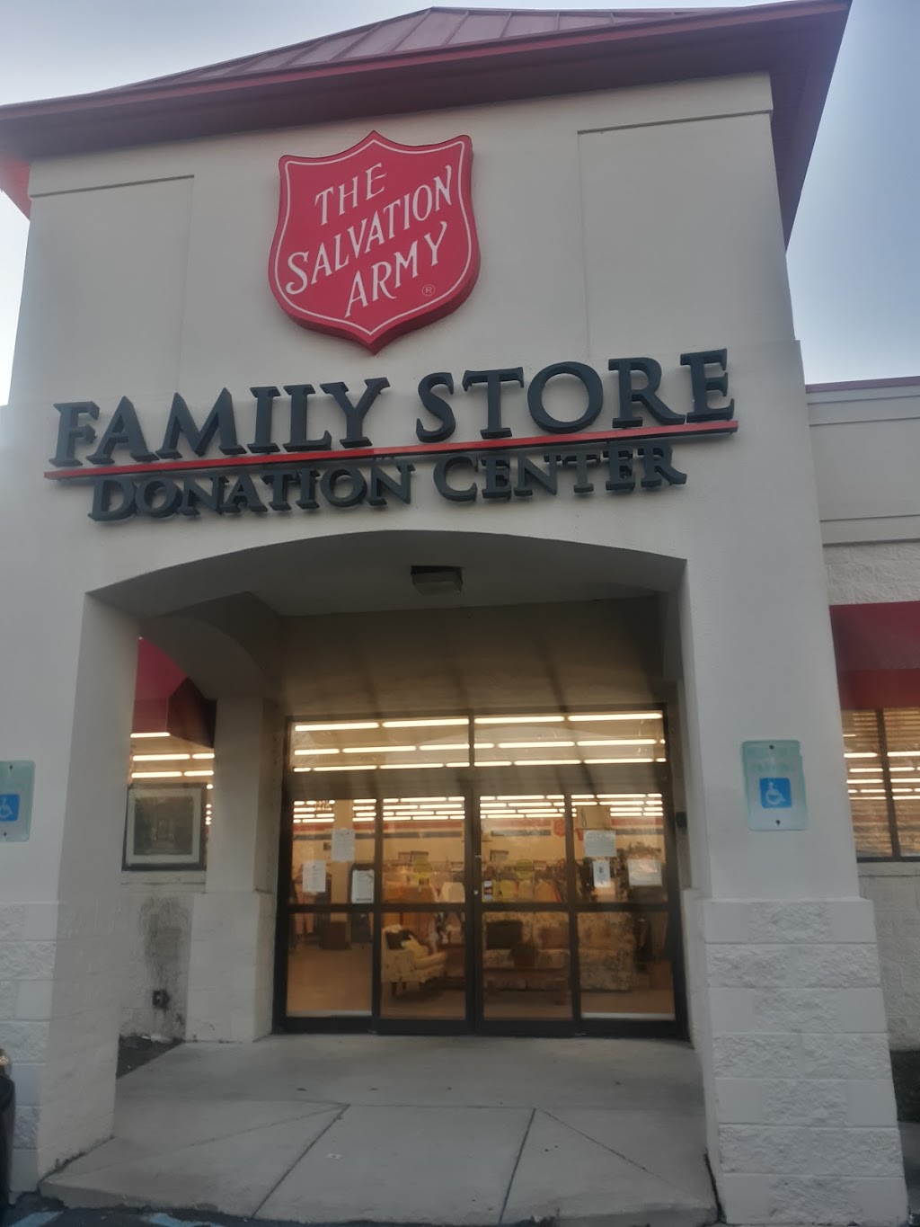 Salvation Army Family Store & Donation Center | 1278 Forrest Ave, Dover, DE 19904 | Phone: (302) 672-0587