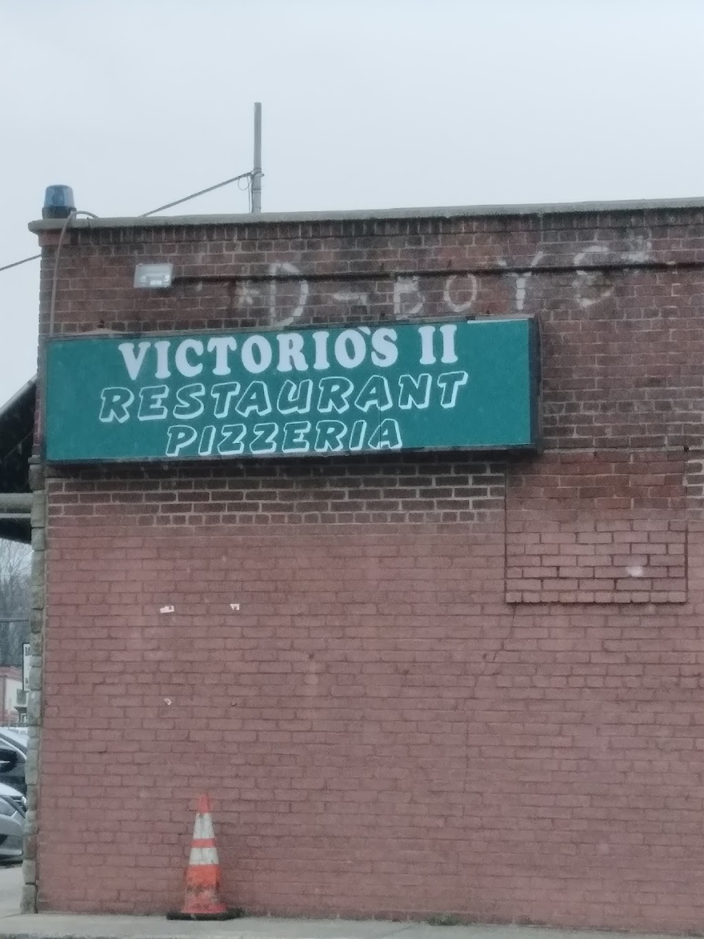 Victorio II Pizza | 20 Bay Shore Rd, Bay Shore, NY 11706 | Phone: (631) 586-5552