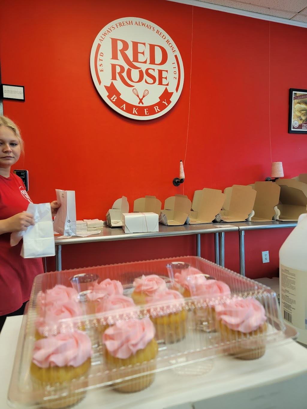 Red Rose Bakery | 1843 Hooper Ave, Toms River, NJ 08753 | Phone: (732) 955-7895