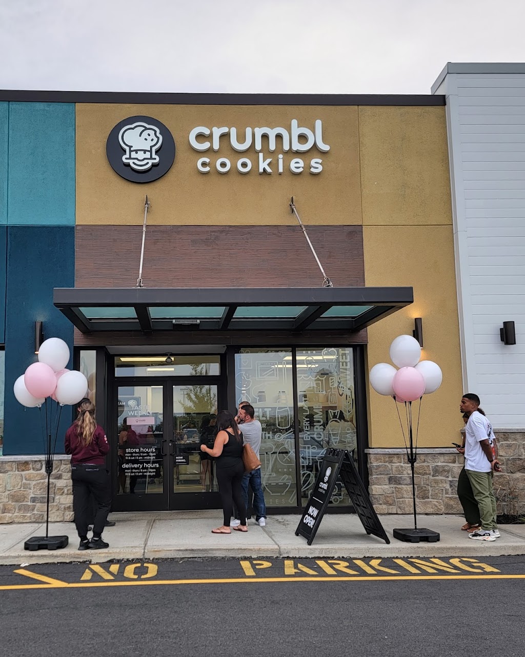 Crumbl Cookies - Morris Plains | 1711 NJ-10, Morris Plains, NJ 07950 | Phone: (862) 701-3544